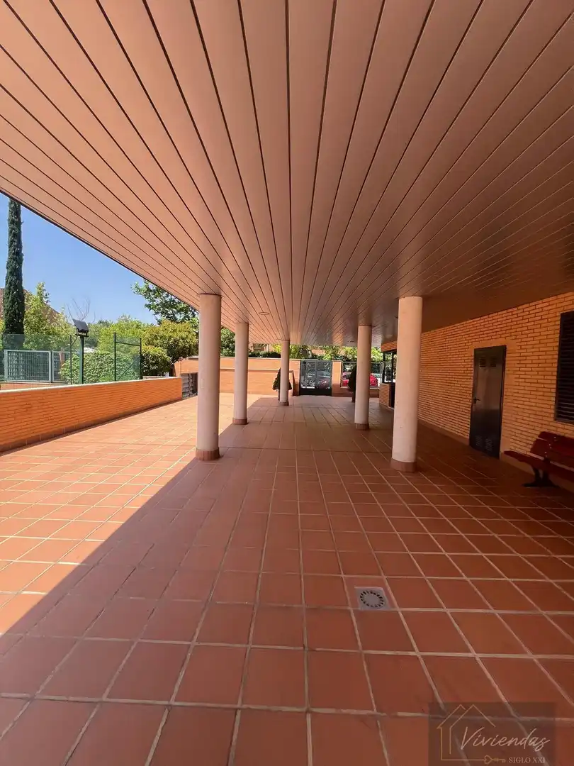 Terrassa de Pis en venda en Boadilla del Monte amb Aire condicionat, Calefacció i Alarma