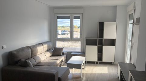 Foto 2 de Apartamento de alquiler en Tinaja, Cistérniga, Valladolid