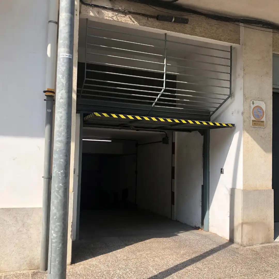 Aparcamiento en alquiler en Pont Major - Pedret - Campdorà, imagen 6