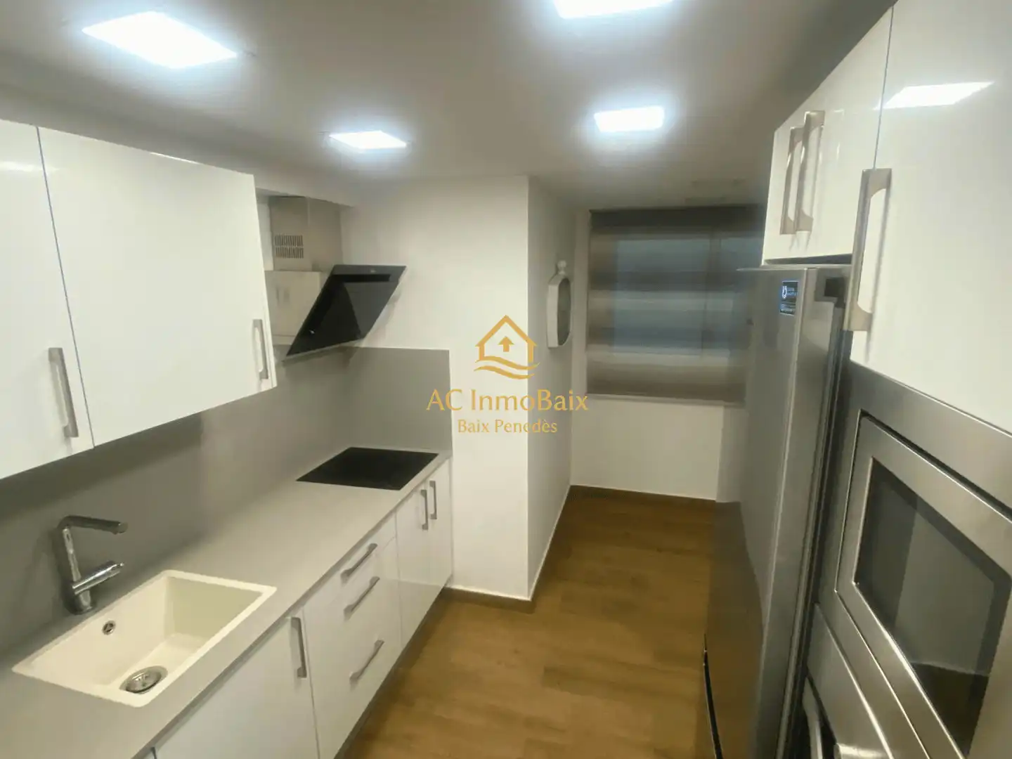 Cuina de Apartament en venda en Calafell amb Aire condicionat, Terrassa i Traster