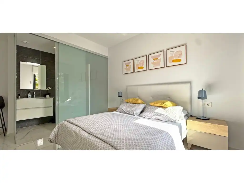 Apartament amb terrassa en venda a Calle Lagos de Covadonga, imagen 11