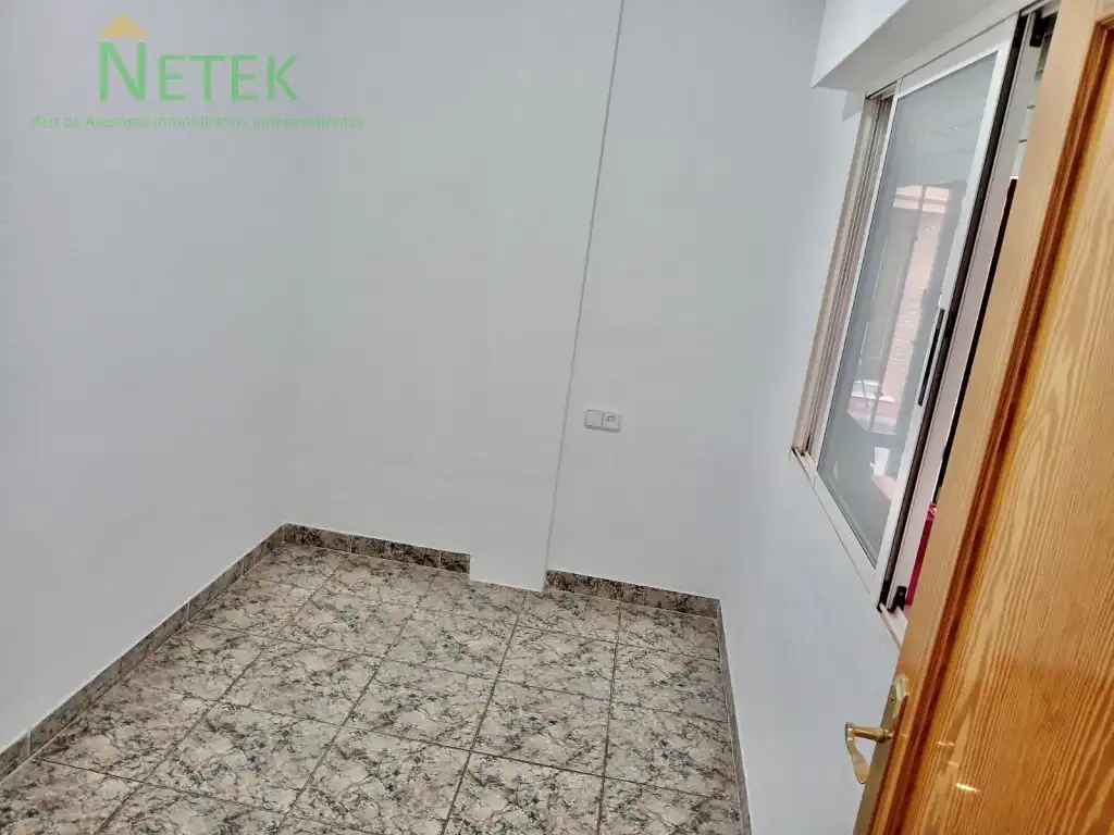 Ground floor for sale in Calle Francisco Arnaldos Martínez, Alquerías