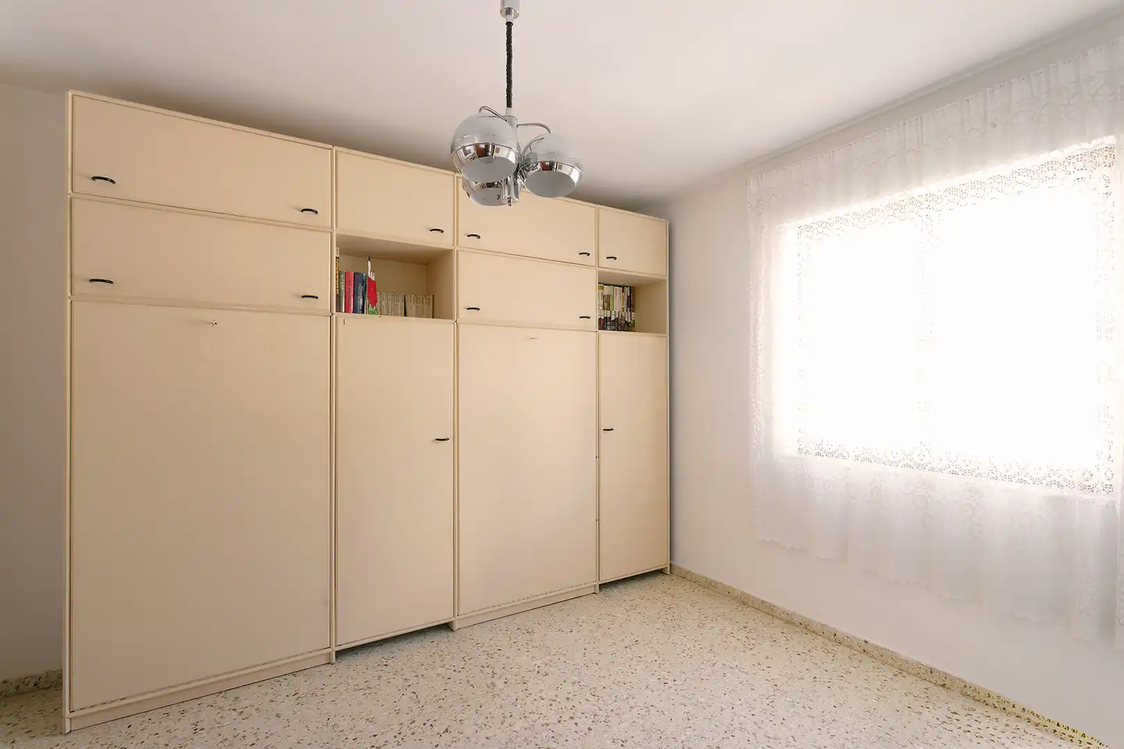 Bedroom of Houses for sale in Palacios del Sil  with Furnished