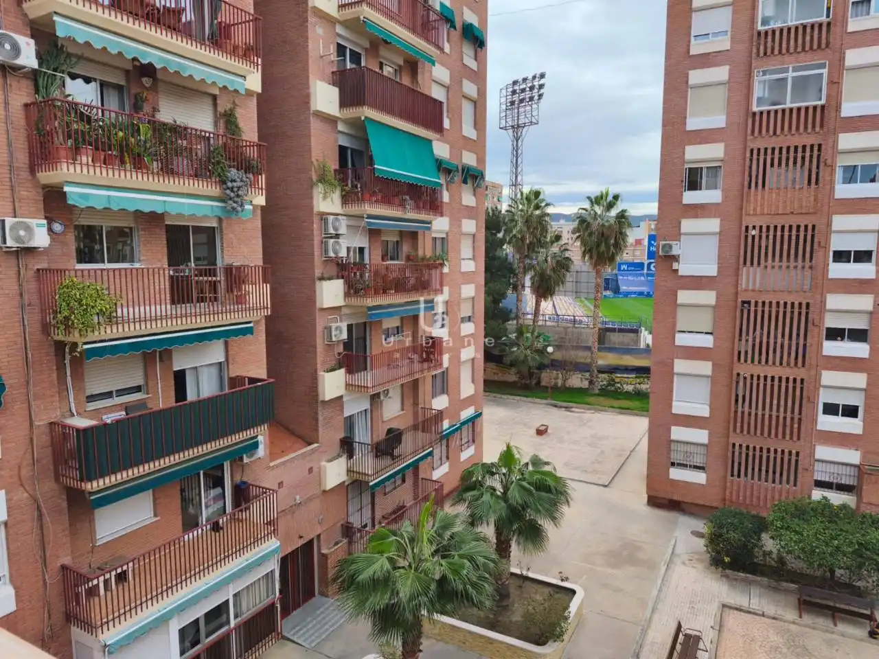 Vista exterior de Piso en venta en Murcia
