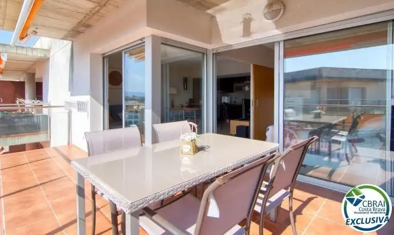 Terrace of Apartments for sale in Roses  with Air Conditioner and Furnished
