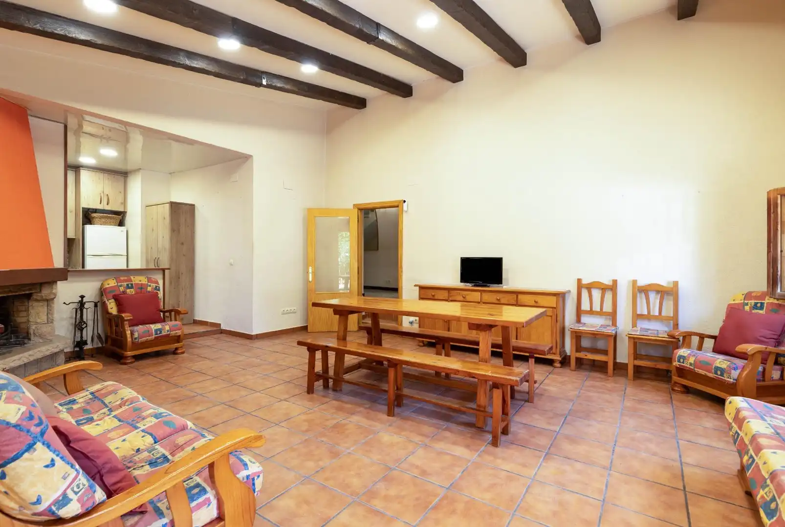 Sala d'estar de Casa o xalet en venda en Rubí amb Aire condicionat, Jardí privat i Terrassa