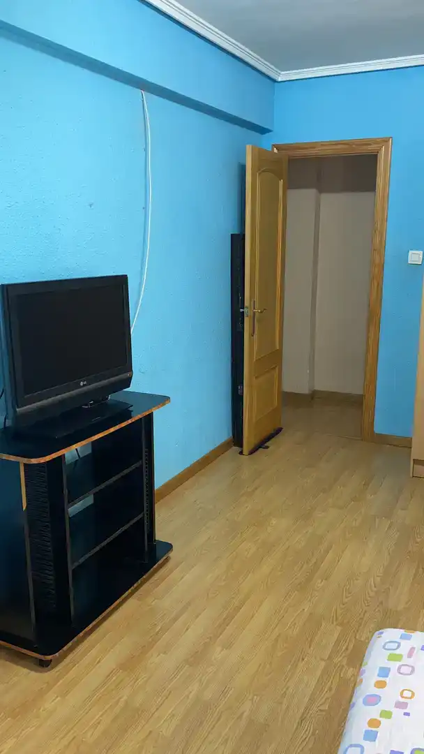 Piso para compartir en Catarroja con Parquet y Amueblado