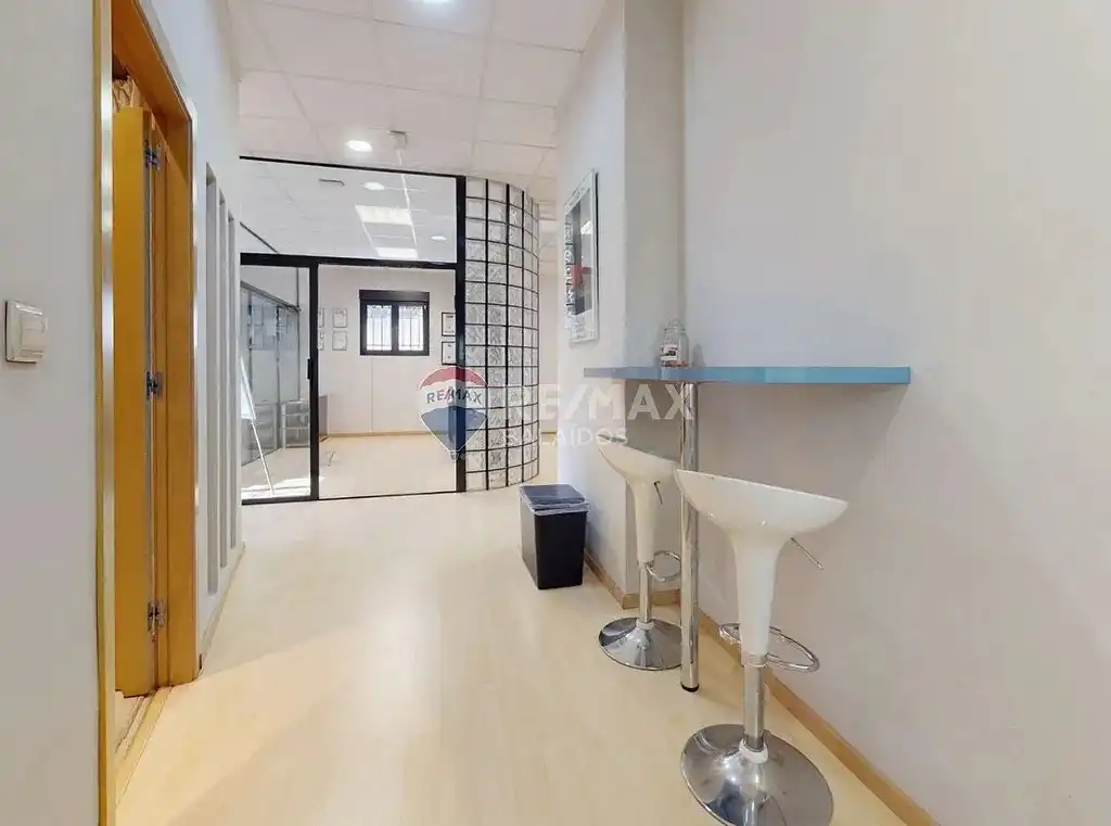 Commercial properties for sale in Vigo   with Air Conditioner, Heating and Alarm