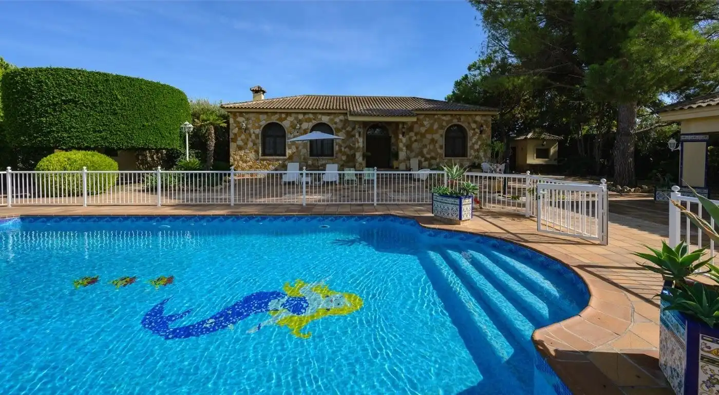 Xalet amb piscina en venda a Alzabares, imagen 2
