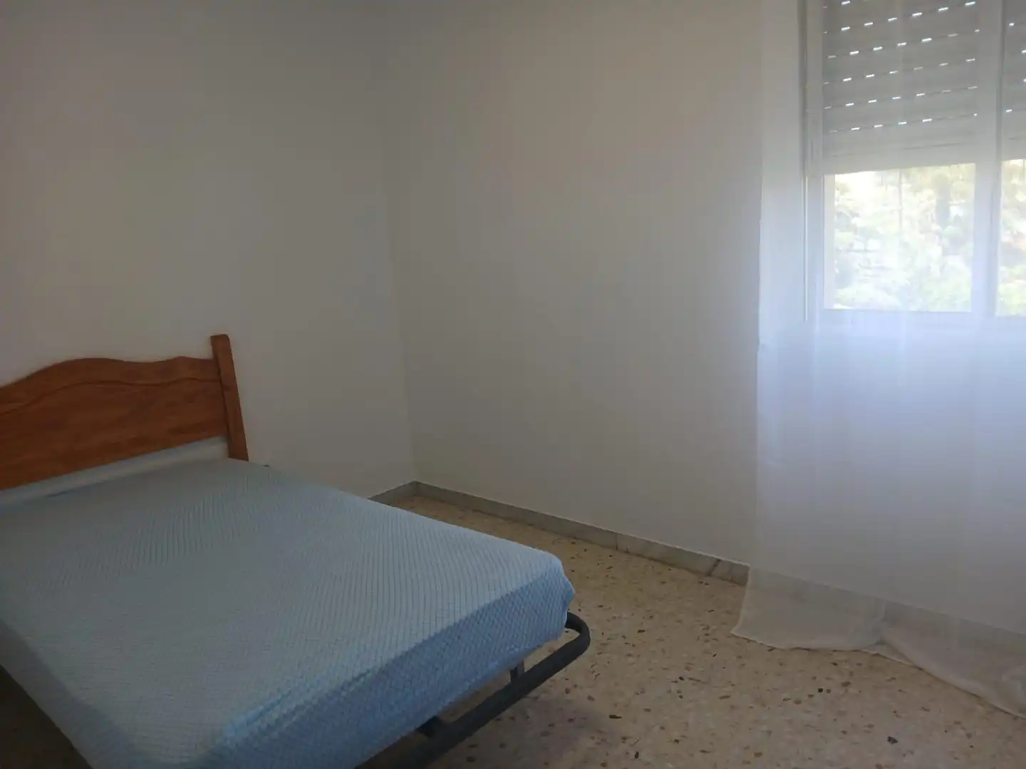 Habitación de Piso de alquiler en Cáceres con Amueblado