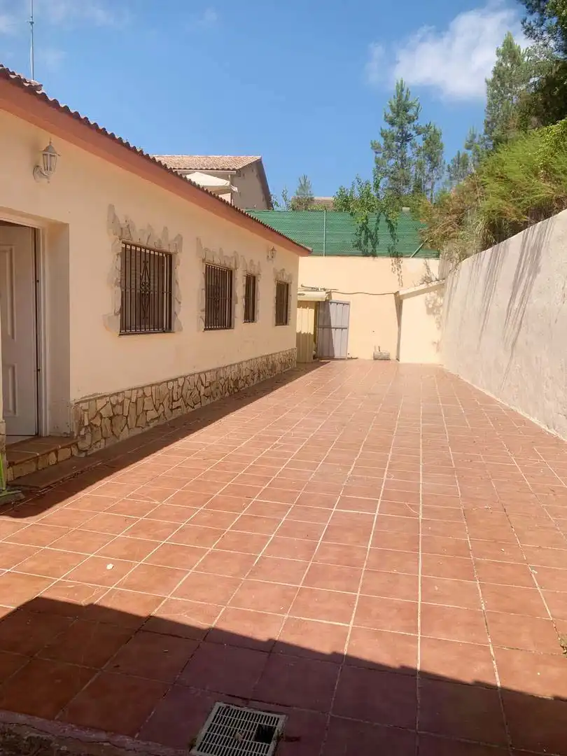 Vista exterior de Casa o xalet en venda en Lloret de Mar amb Calefacció, Terrassa i Piscina
