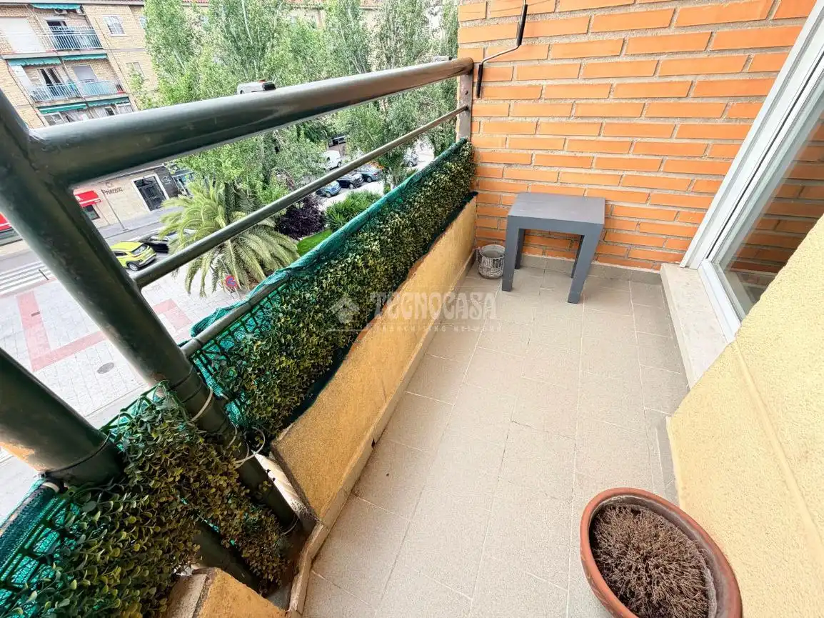 Balcony of Flat for sale in Pinto  with Air Conditioner, Terrace and Balcony