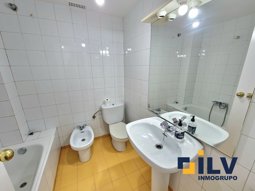 Baño de Piso en venta en Santurtzi  con Calefacción