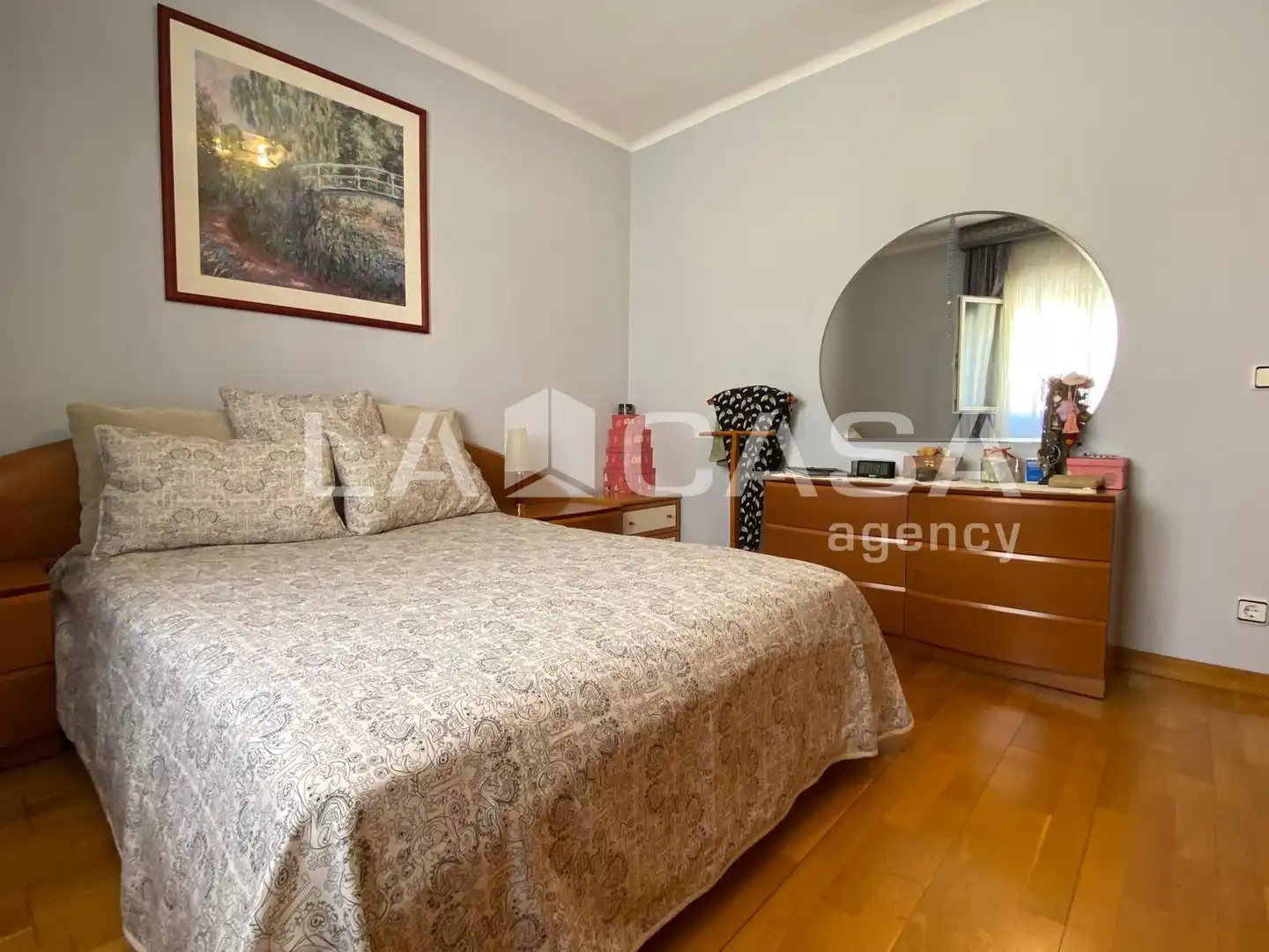 Habitación de Ático en venta en Santa Coloma de Gramenet con Calefacción y Terraza