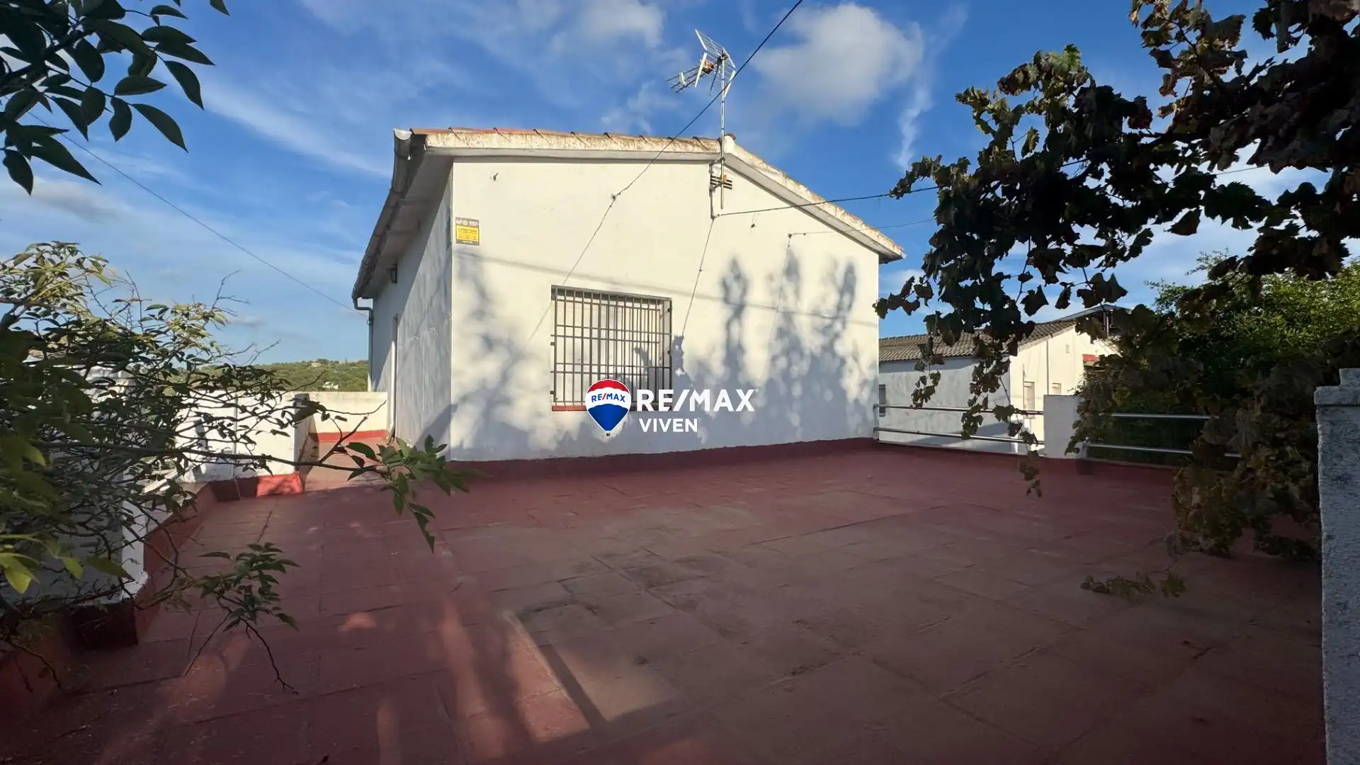 Vista exterior de Casa o chalet en venta en Cubelles con Jardín privado