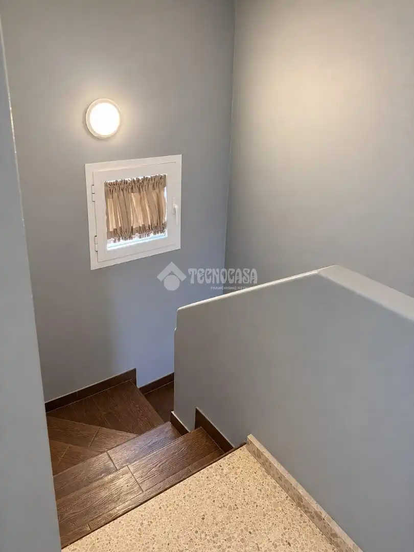 Casa bifamiliare con giardino in vendita a Centro - Doña Mercedes, imagen 5
