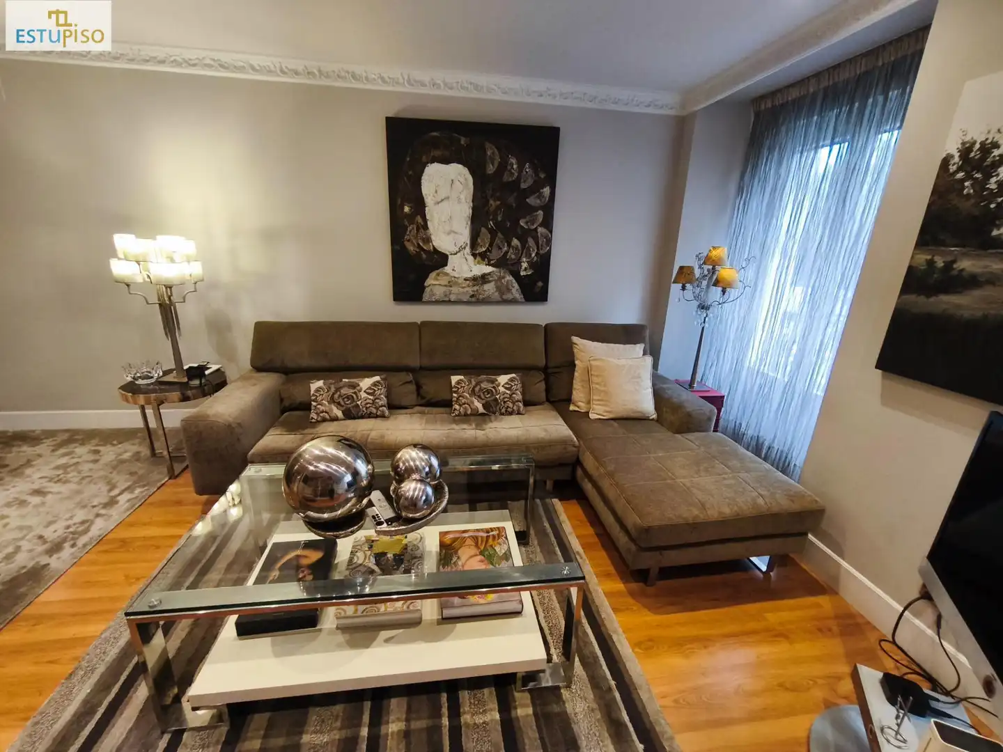 Sala de estar de Piso en venta en Vitoria - Gasteiz con Calefacción, Parquet y Terraza