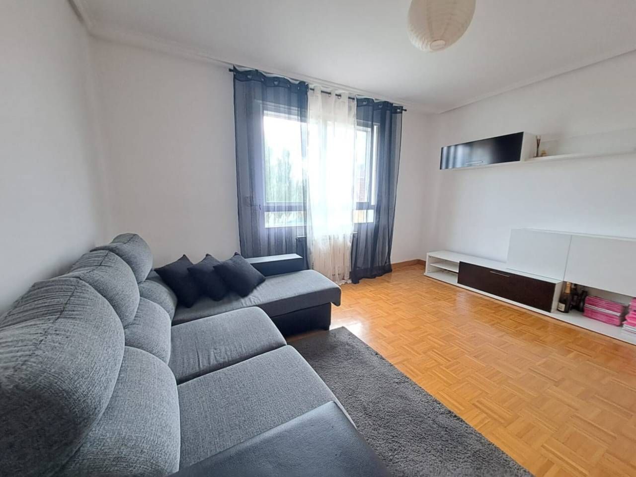 Living room of House or chalet for sale in Burgos Capital  with Heating, Private garden and Terrace