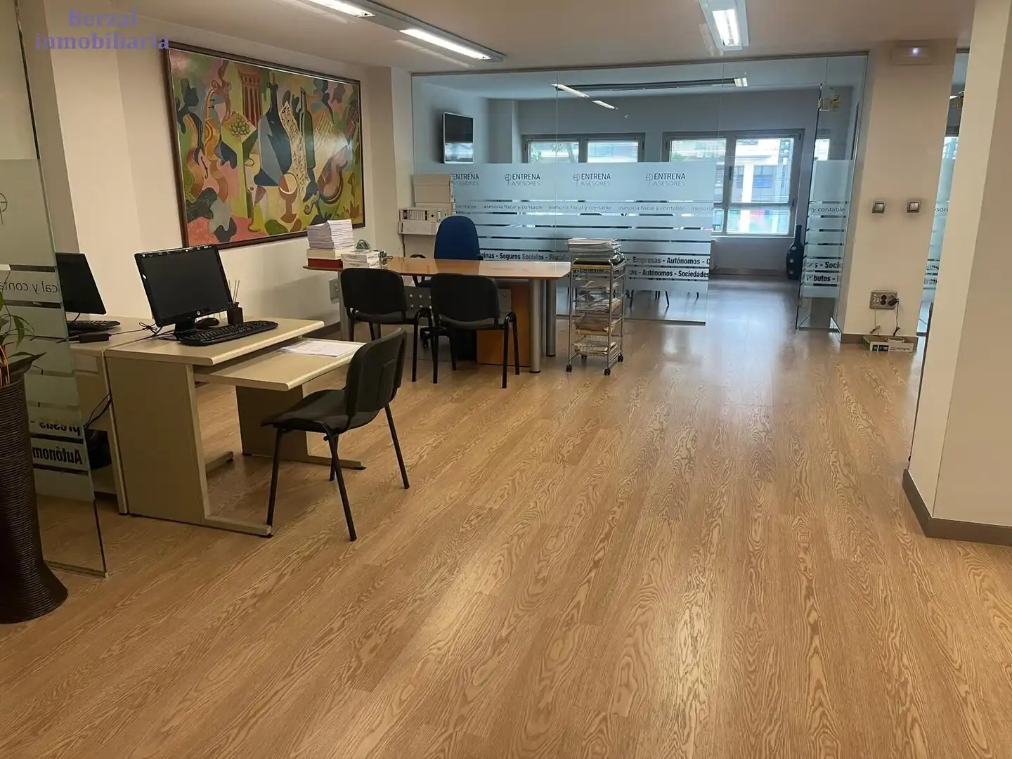 Office for rent in  Logroño  with Heating and Furnished