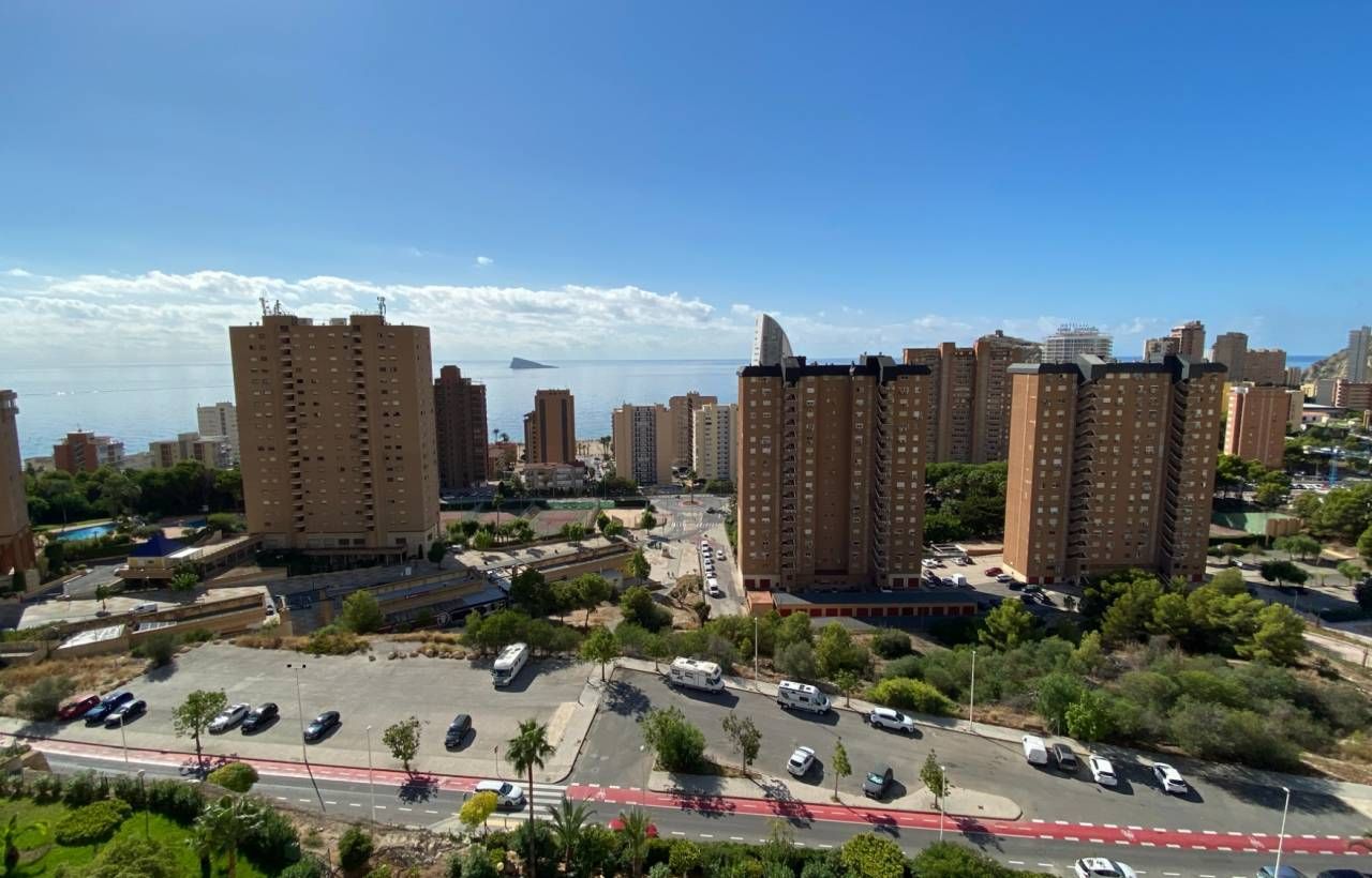 Exterior view of Apartment for sale in Benidorm  with Air Conditioner, Heating and Private garden