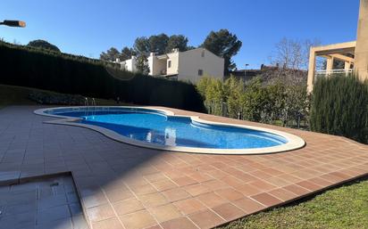 Piscina de Pis en venda en Girona Capital amb Calefacció i Terrassa