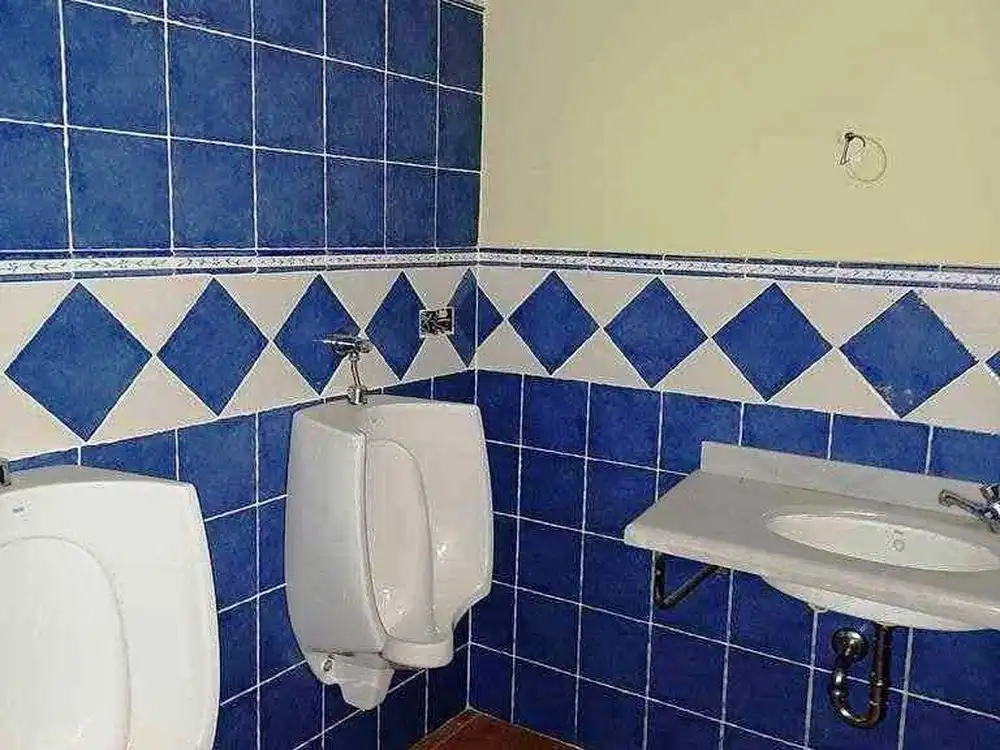 Baño de Edificio en venta en Sorihuela del Guadalimar