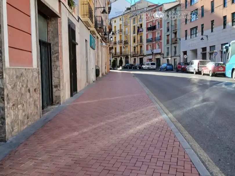 Vista exterior de Oficina de alquiler en Alcoy / Alcoi con Aire acondicionado, Calefacción y Amueblado