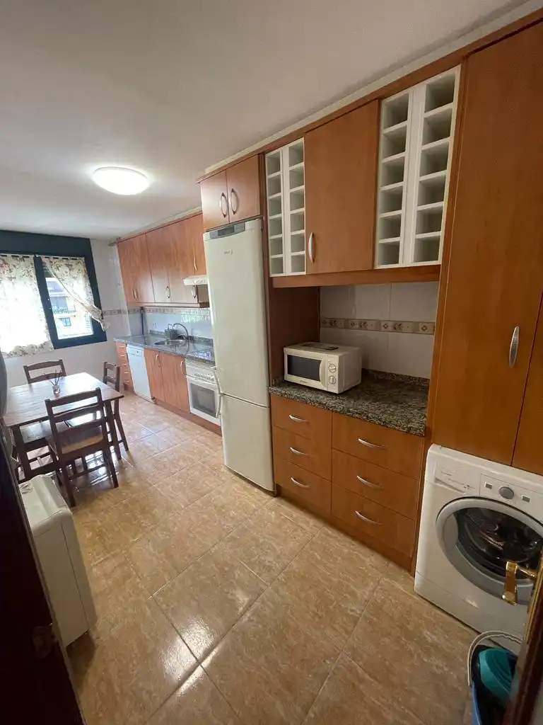 Cocina de Piso en venta en Piloña con Horno