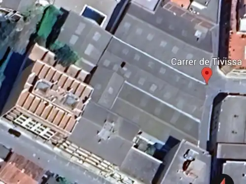 Industriegebäude zur Miete in Calle de Tivissa, 6 6(a) , 6 y 4, imagen 2