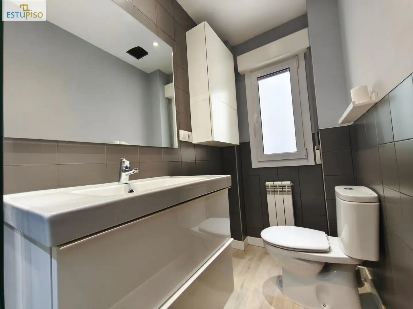 Baño de Piso en venta en Vitoria - Gasteiz con Calefacción y Trastero