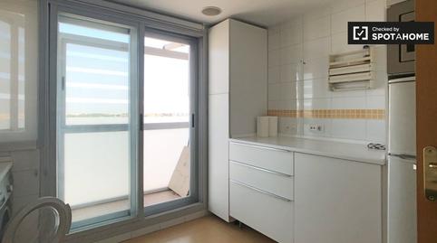 Photo 3 of Flat to rent in Los Rosales, Madrid