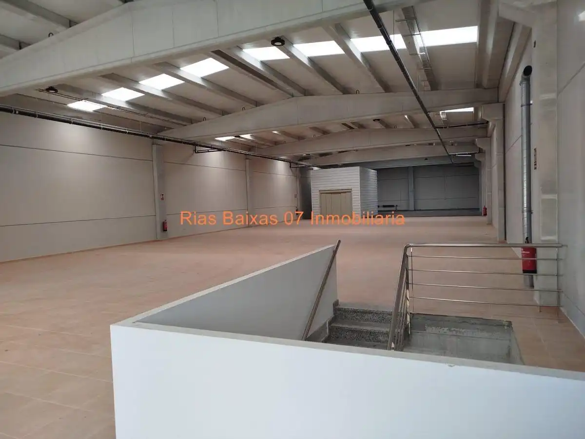 Nave industrielle à louer à Mos, imagen 28