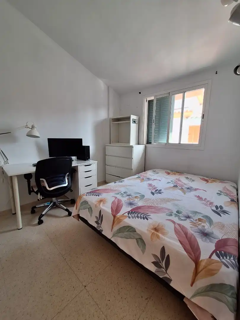 Bedroom of Houses for sale in La Línea de la Concepción  with Air Conditioner, Heating and Terrace