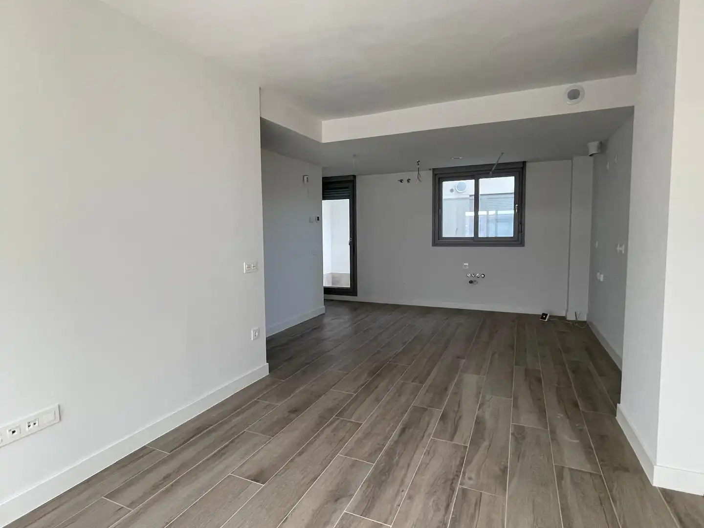 Wohnung mit Aufzug zum Verkauf in Avenida de los Reyes Católicos 4, imagen 2