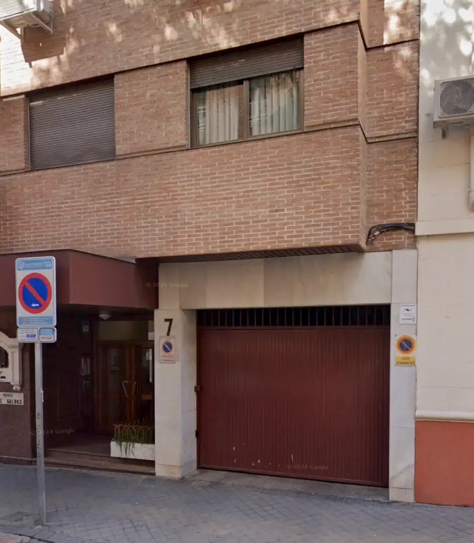 Außenansicht von Garage zur Miete in Madrid