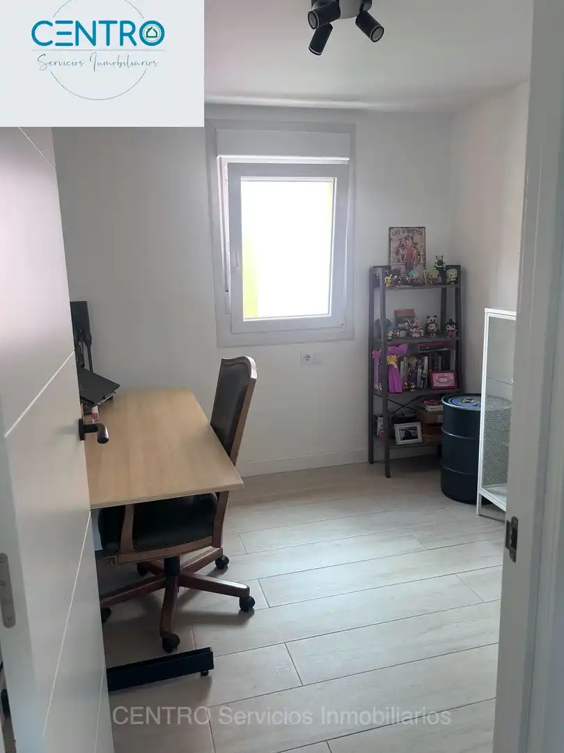 Bedroom of Flat for sale in Algeciras  with Air Conditioner, Storage room and Furnished