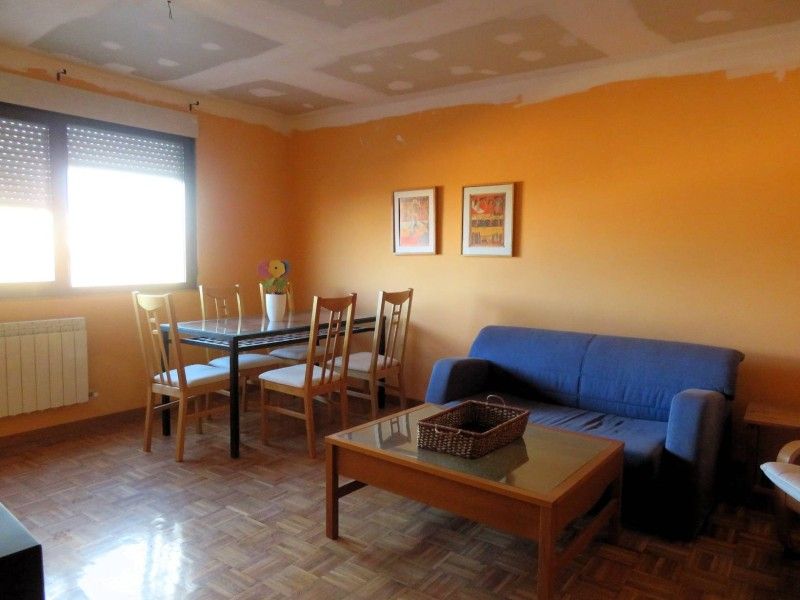 Pis en venda a Trobajo del Camino