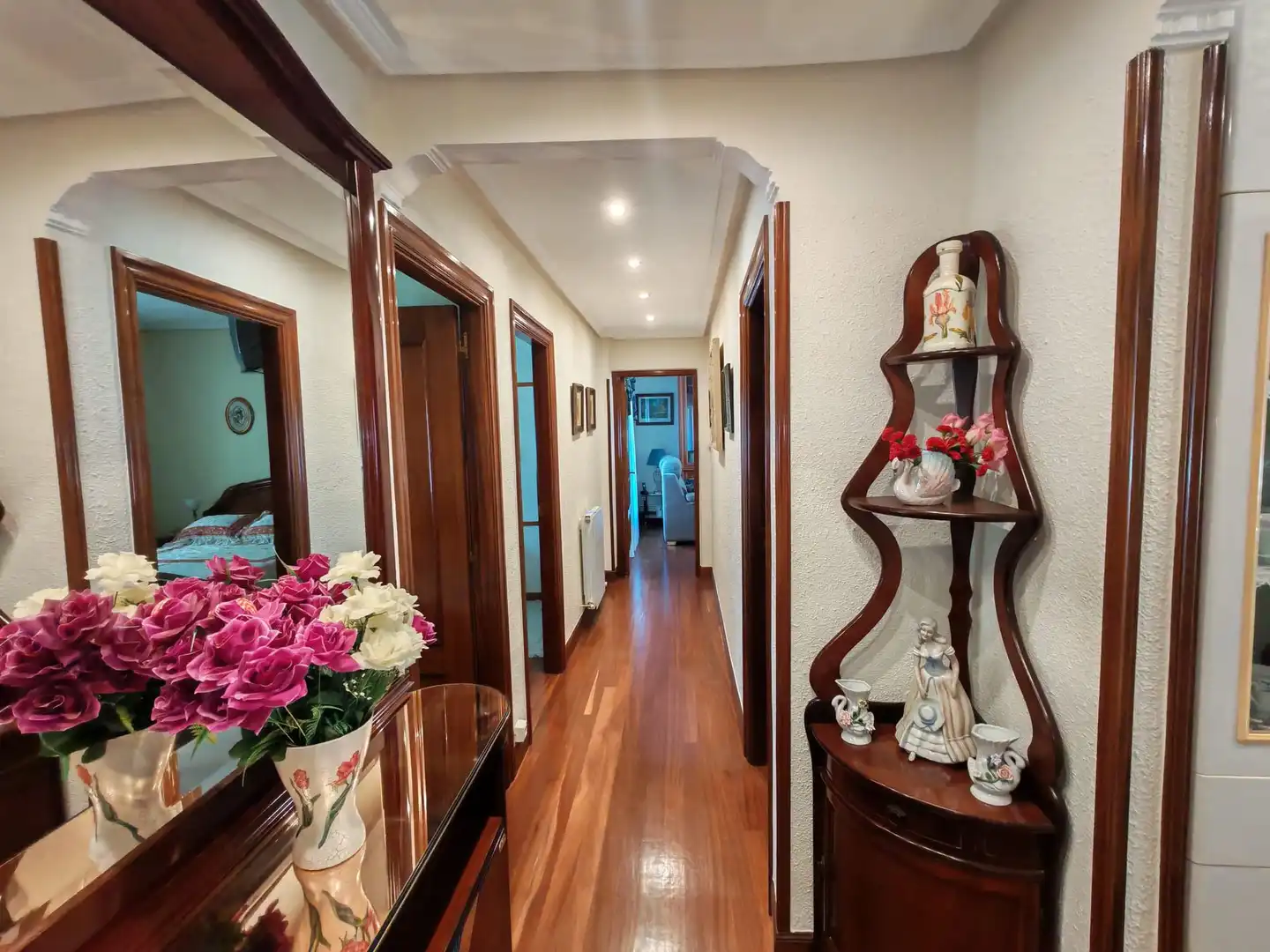 Flat with terrace for sale in Barrio La Trinidad, imagen 2
