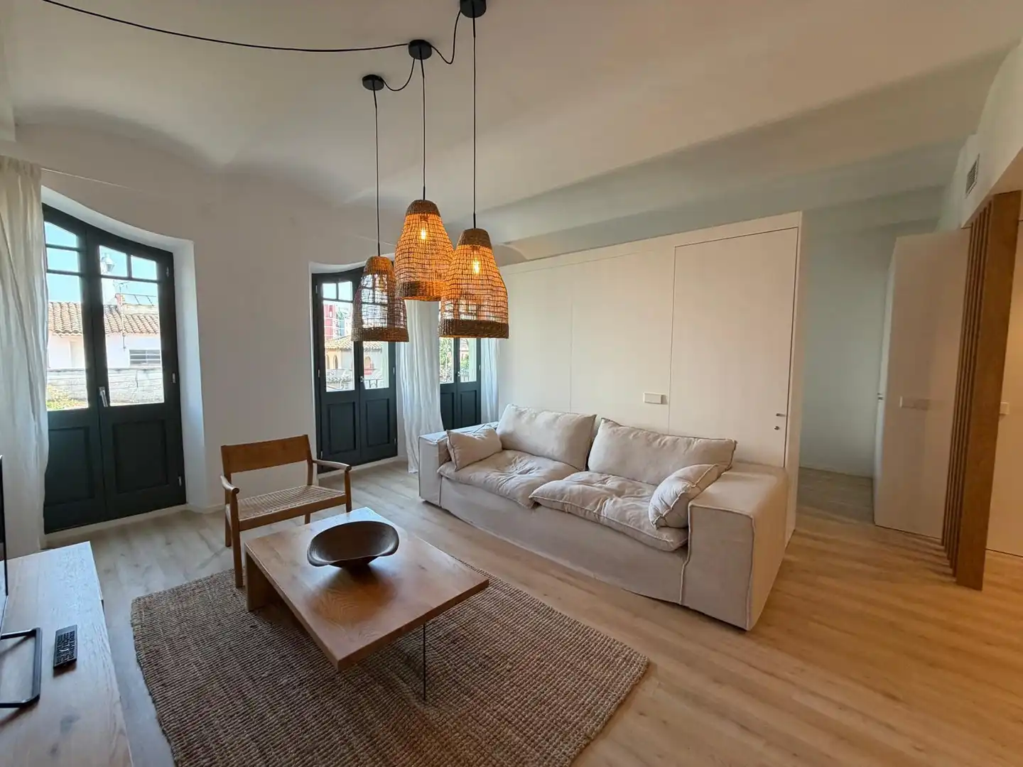 Sala de estar de Piso de alquiler en Girona con Aire acondicionado, Calefacción y Amueblado