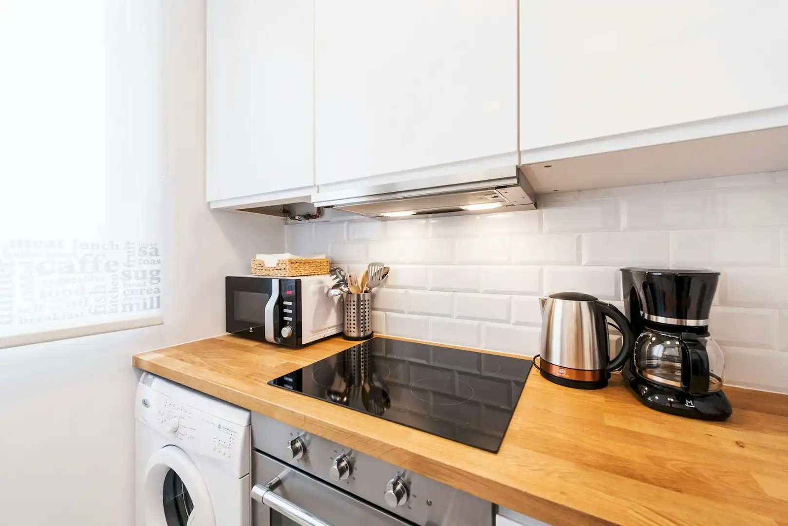 Cocina de Piso de alquiler en Madrid con Aire acondicionado, Calefacción y Lavadora