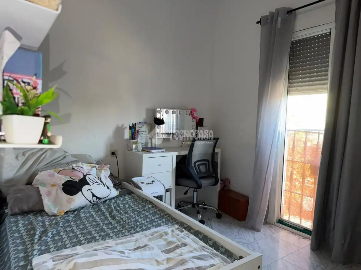 Habitación de Casa adosada en venta en Sevilla