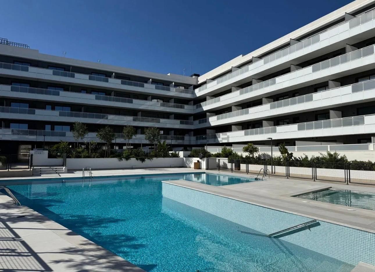 Swimming pool of Flat to rent in Eivissa  with Air Conditioner, Heating and Terrace