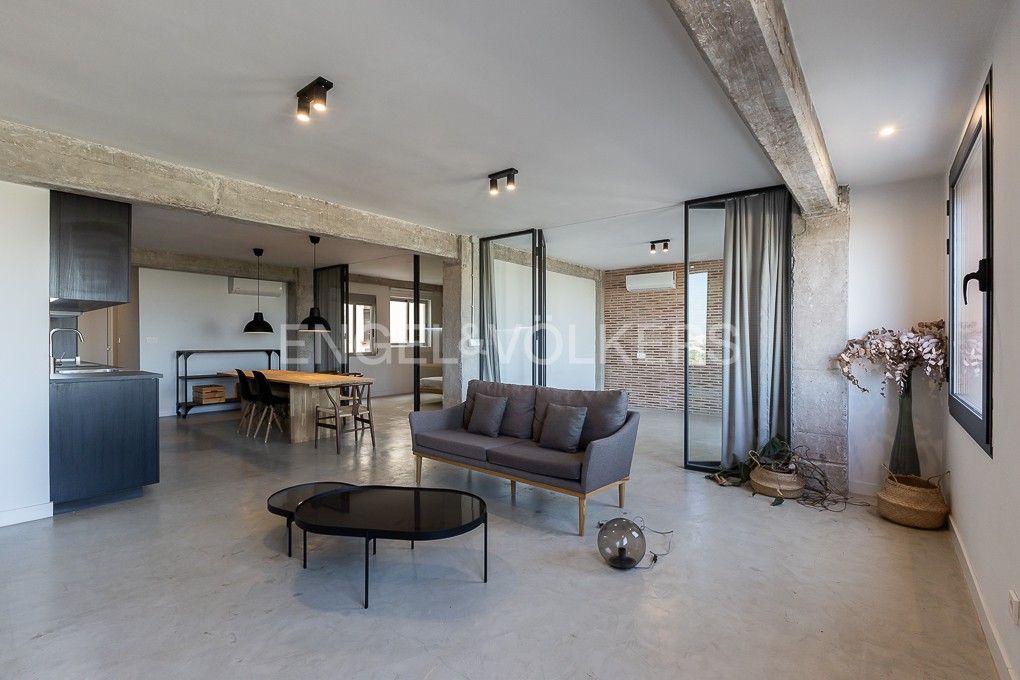 Sala d'estar de Apartament en venda en  Valencia Capital amb Aire condicionat, Calefacció i Moblat
