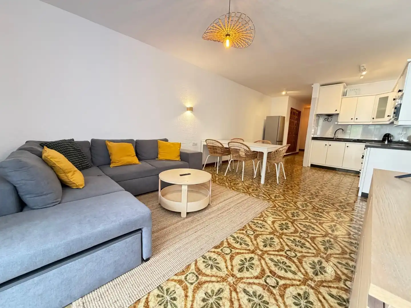 Sala d'estar de Apartament en venda en Icod de los Vinos amb Terrassa i Moblat