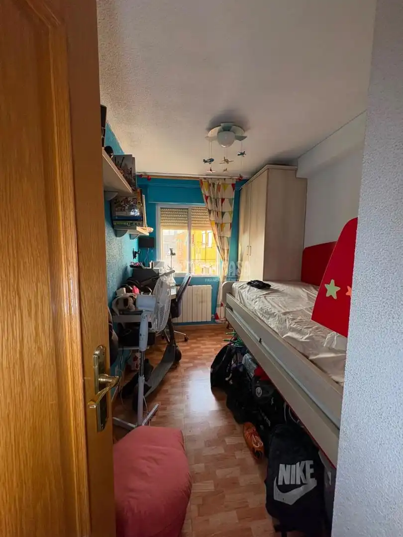 Schlafzimmer von Wohnung zum Verkauf in Madrid mit Klimaanlage, Heizung und Abstellraum