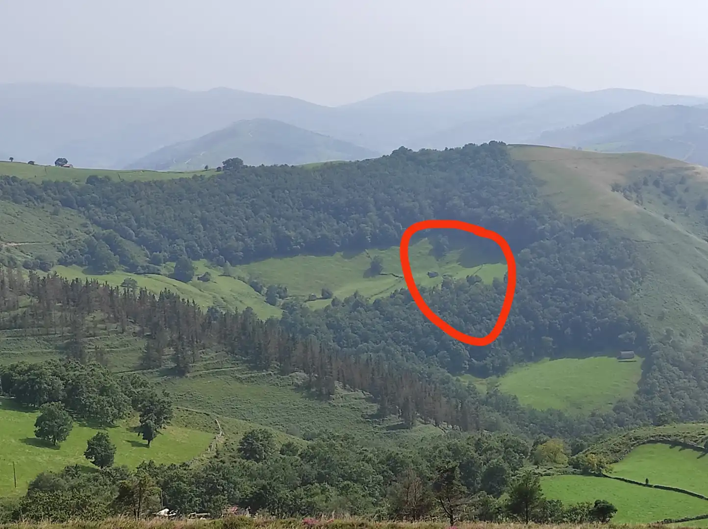Casa rústica amb jardí en venda a Vega de Pas