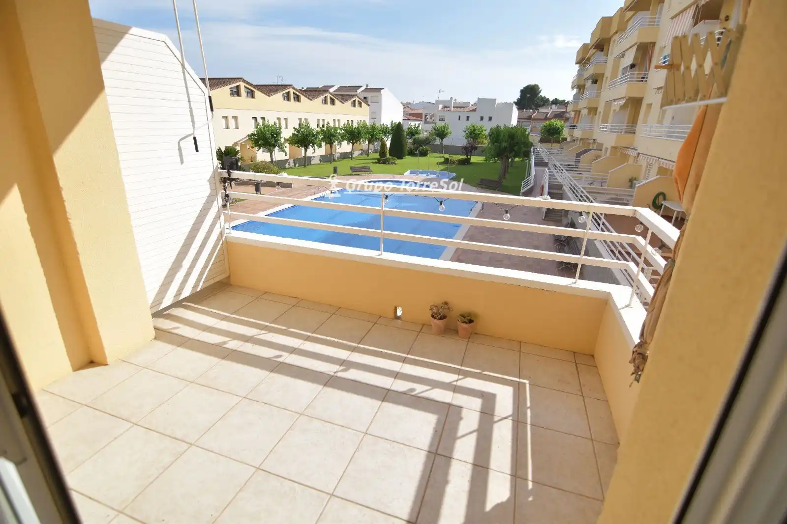Swimming pool of Flat for sale in Torredembarra  with Air Conditioner, Heating and Terrace