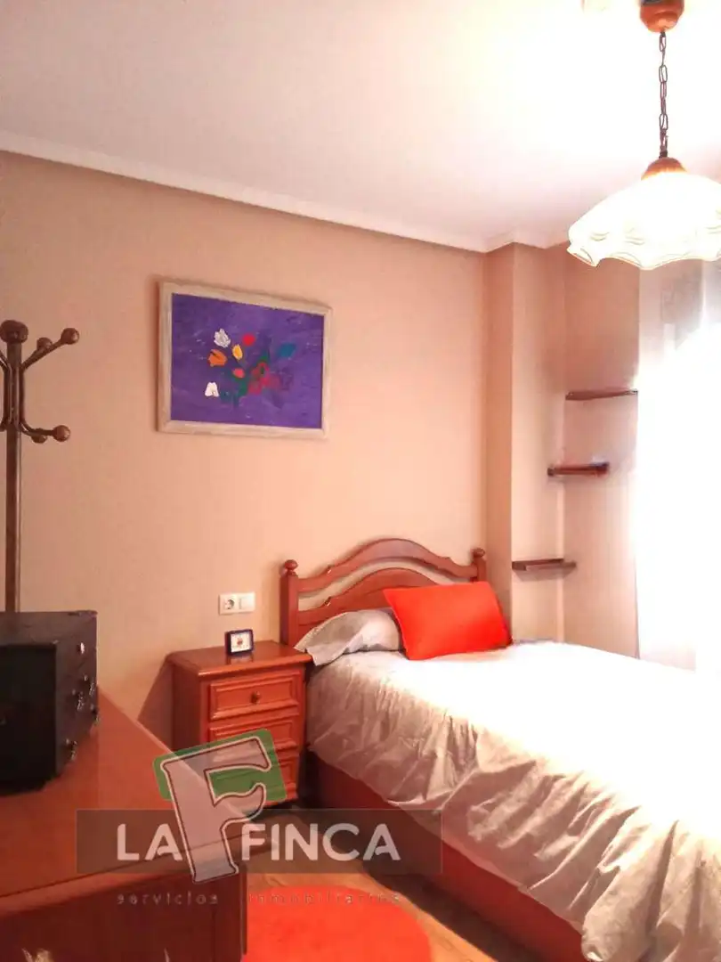 Habitación de Piso en venta en Castrillón con Calefacción y Terraza