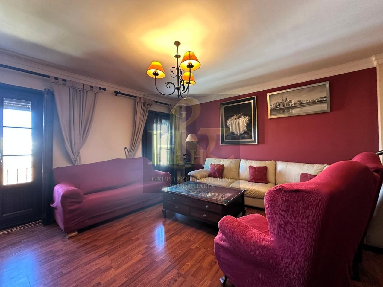 Sala d'estar de Pis en venda en Sanlúcar de Barrameda amb Aire condicionat, Parquet i Balcó