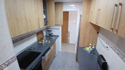 Foto 2 de Piso de alquiler en Calle Ronda de Alfareros, 15, Casería de Montijo, Granada Capital
